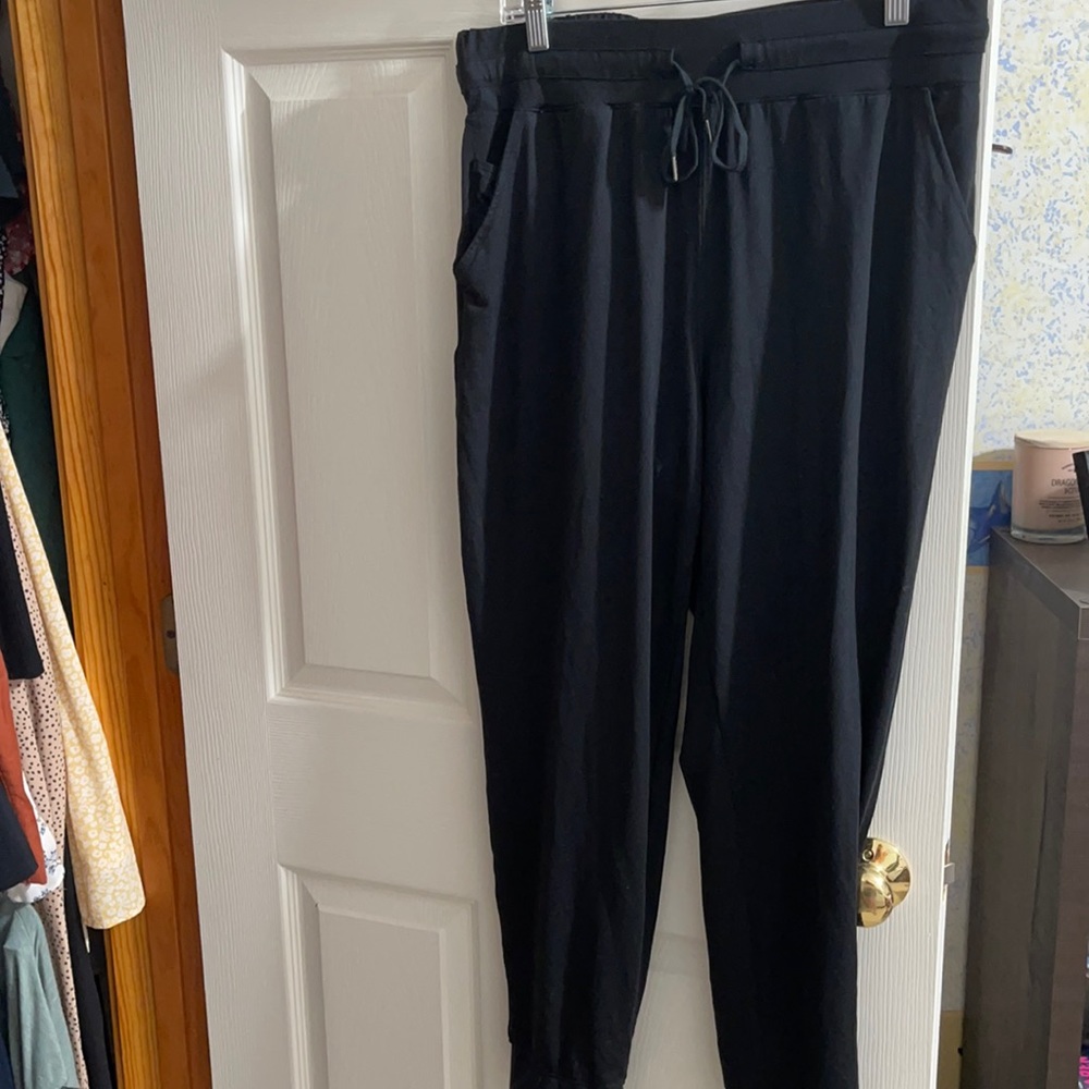 Black AE joggers size L